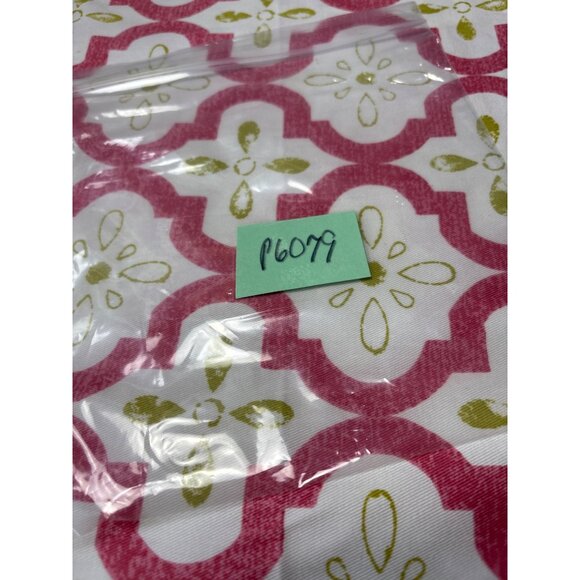 Cotton Fabric with Pink & Green Floral Pattern 23"x41" Sewing Quilting - Picture 4 of 4